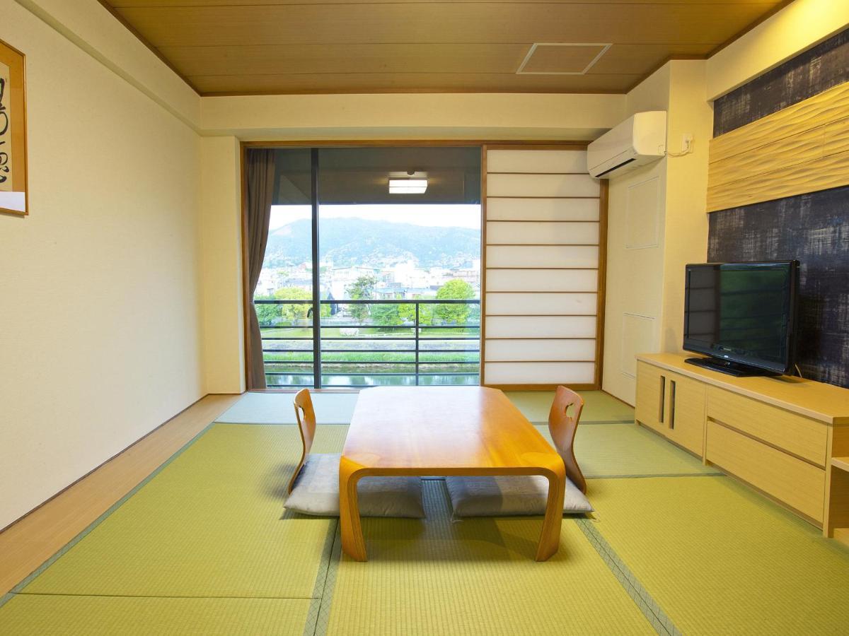 Hotel Diamond Society 3*