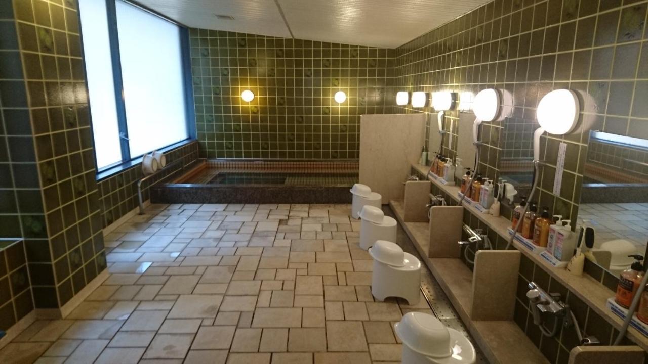 Diamond Society Hotel 3*